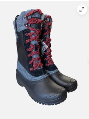 The North Face Shellista Winter Boots